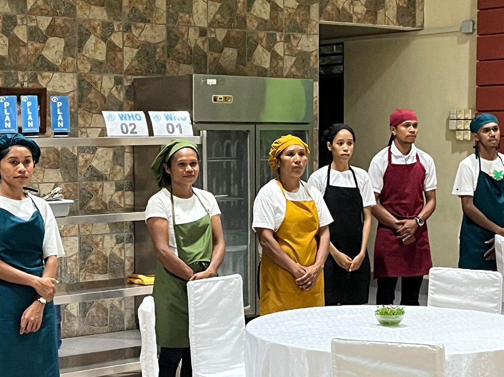 gallery-avmtl-100925-1